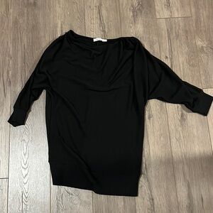🎂Ricki’s - Black Boatneck Sweater - M